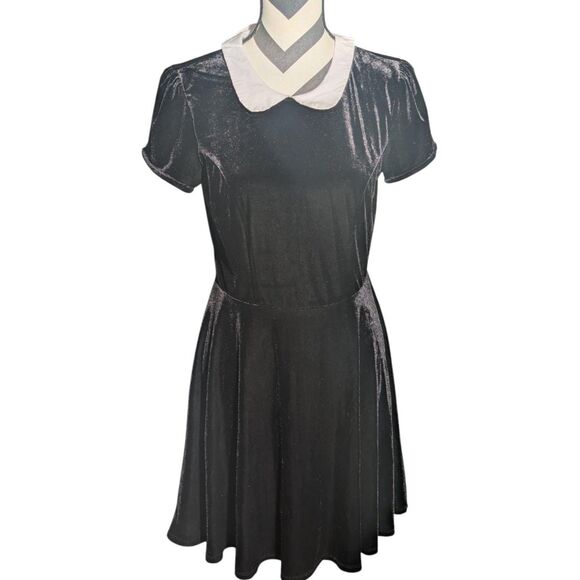 Hot Topic Black Velvet White Collar Mini Dress Medium Goth Wednesday Addams - Picture 2 of 4